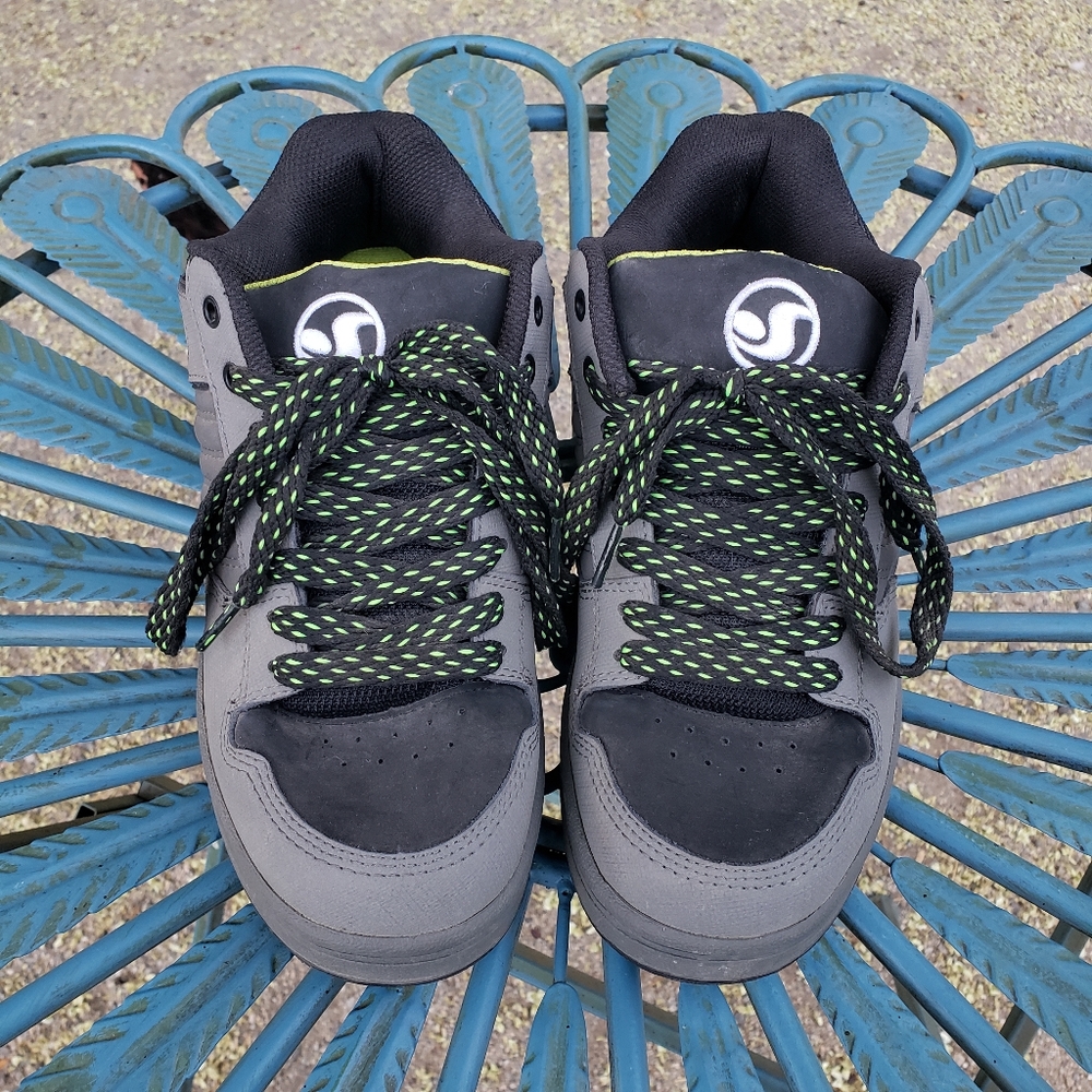 DVS men's Durham shoe size 7